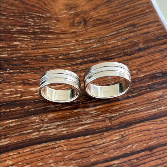 Elegant White Gold Ring Set